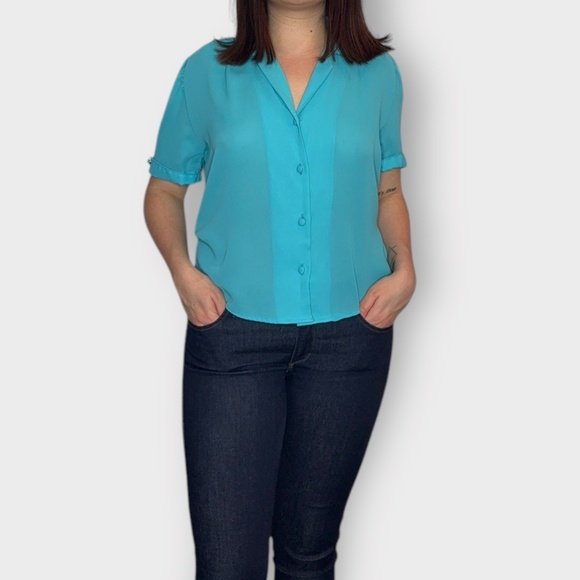 Vintage Late 1970s / Early 1980s “Mariposa” Bright Blue Short Sleeve Button Down - Picture 3 of 7